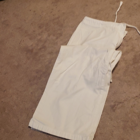 Capri pants - Picture 3 of 3